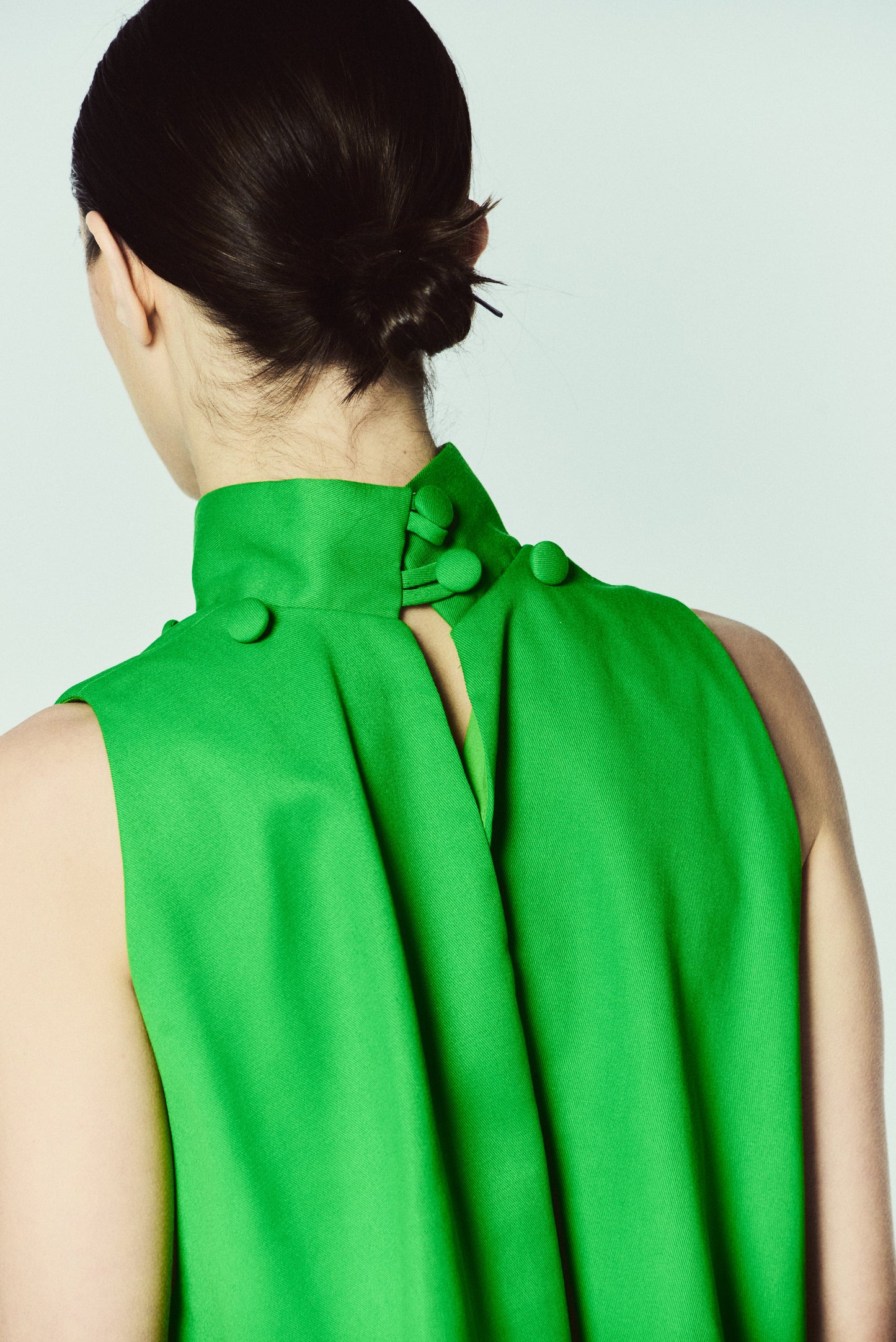 TOP LEVIAH | BEETLE GREEN